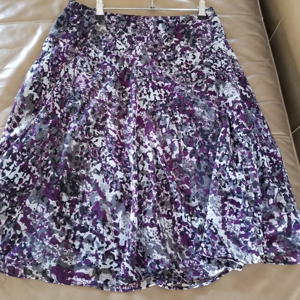 East Fifth skirt
